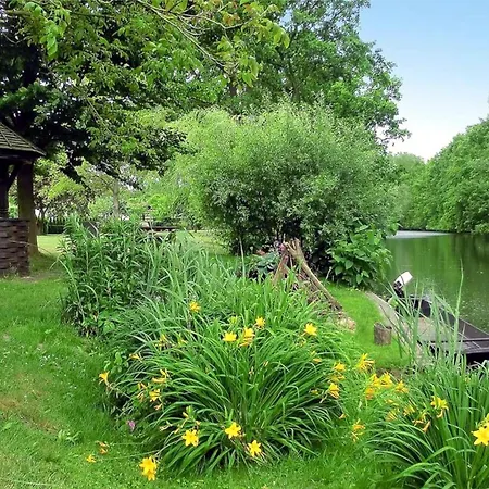 بيت للعطل Direkt An Der Spree