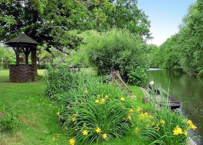 Semesterbostad Direkt An Der Spree